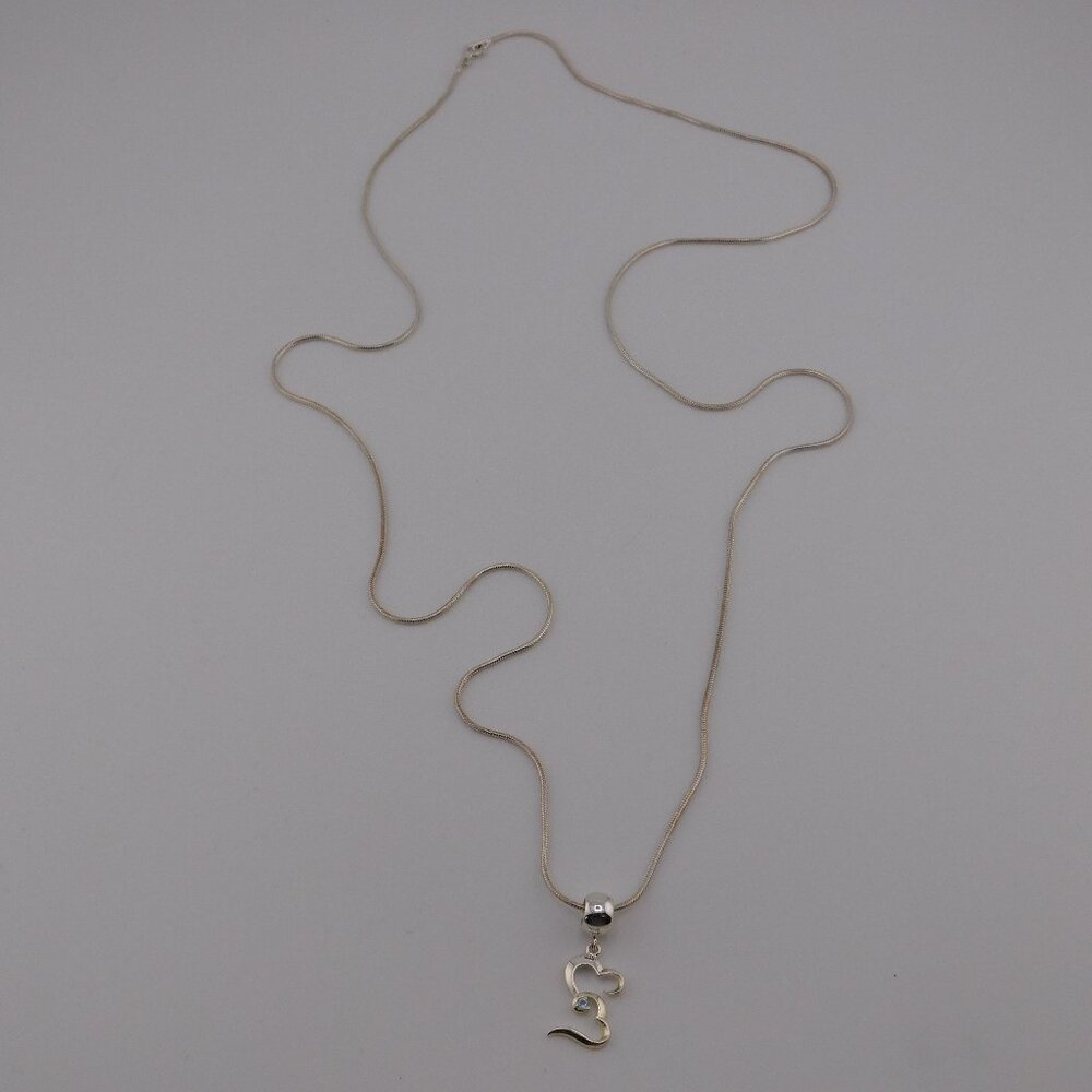 Elegant 925 Sterling Silver Necklace with Heart Pendant